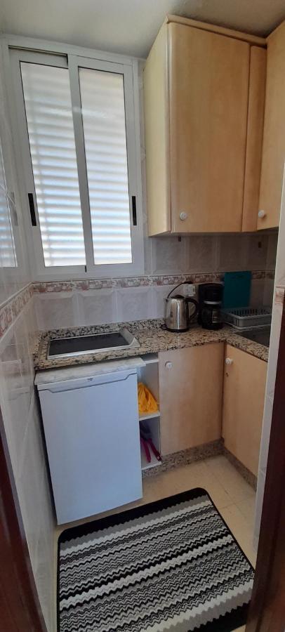 Agustina Apartment In Rincon De Loix -Free Parking, Wi-Fi, Pool, New Air Conditioning, Sea View ベニドルム エクステリア 写真